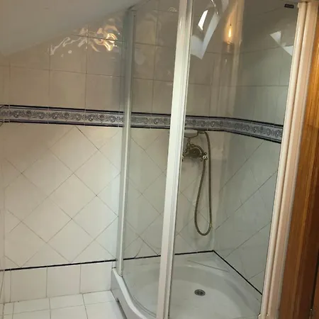 Vivienda Vacacional De La Prida * Arriba